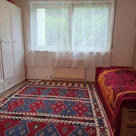 Gemuetliche Mit Blick Ins Gruene Гёттинген